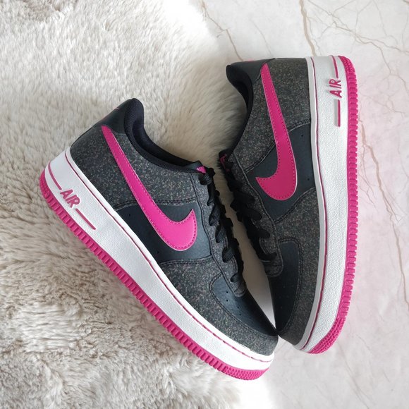 🔥𝐒𝐎𝐋𝐃 𝐎𝐔𝐓🔥 - Picture 2 of 8